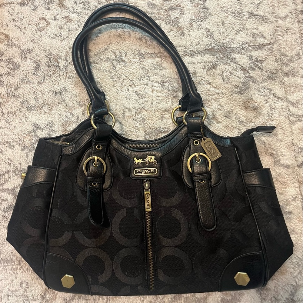 Beautiful Vintage Black Coach Tote